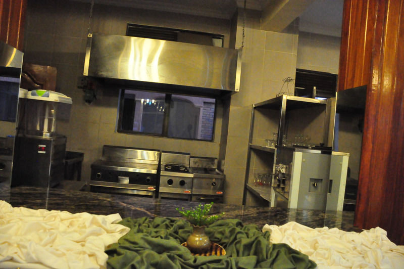 Faraja Hotel Ruhengeri Dış mekan fotoğraf