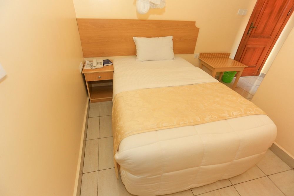 Faraja Hotel Ruhengeri Dış mekan fotoğraf